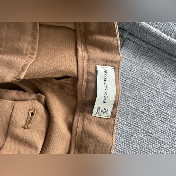 beige A&F tailored trouser - Picture 6 of 6